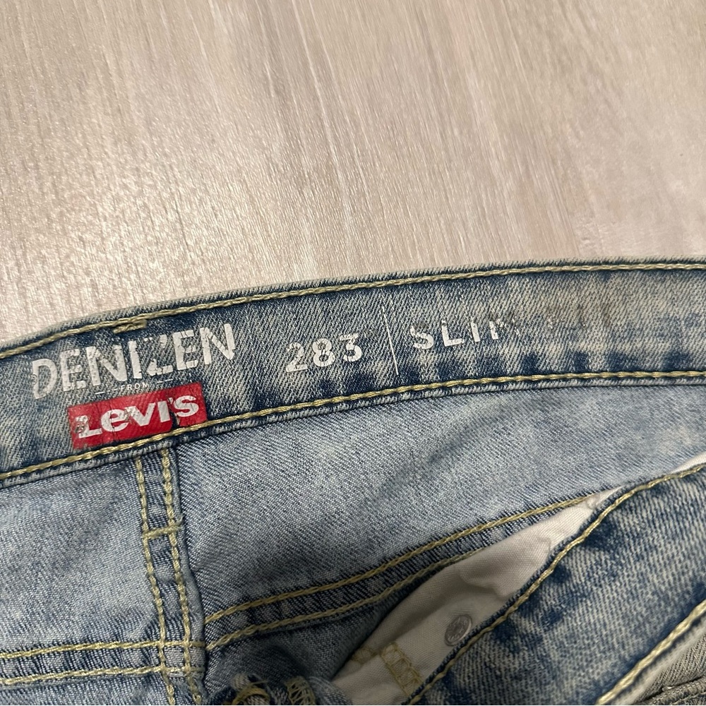 Levi’s Denizen Light Wash Men’s Jeans Sz 36x32 - Picture 2 of 8